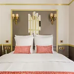 Merveil - Luxury - Tour Eiffel - Laos