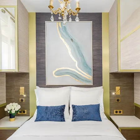 Merveil - Luxury - Tour Eiffel - Laos Apartmán