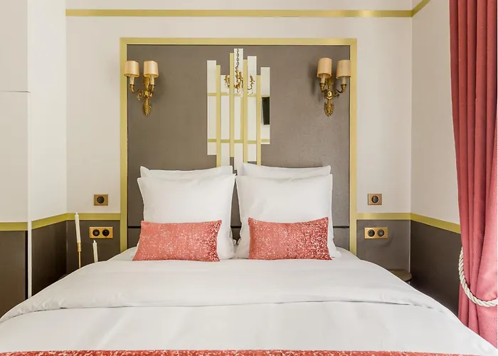 Merveil - Luxury - Tour Eiffel - Laos