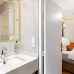 Merveil - Luxury - Tour Eiffel - Laos Daire Paris